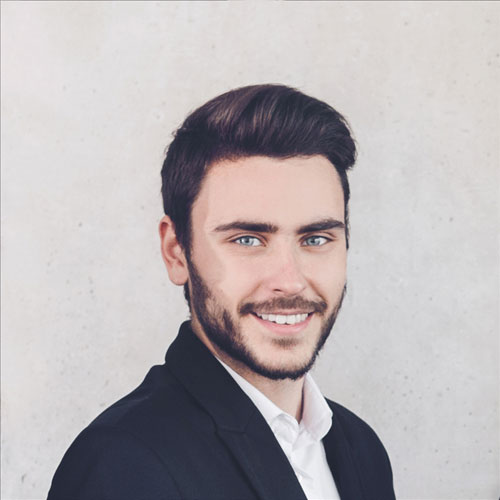 Darren J.